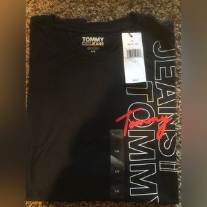 Brand new men’s Tommy Jeans shirt